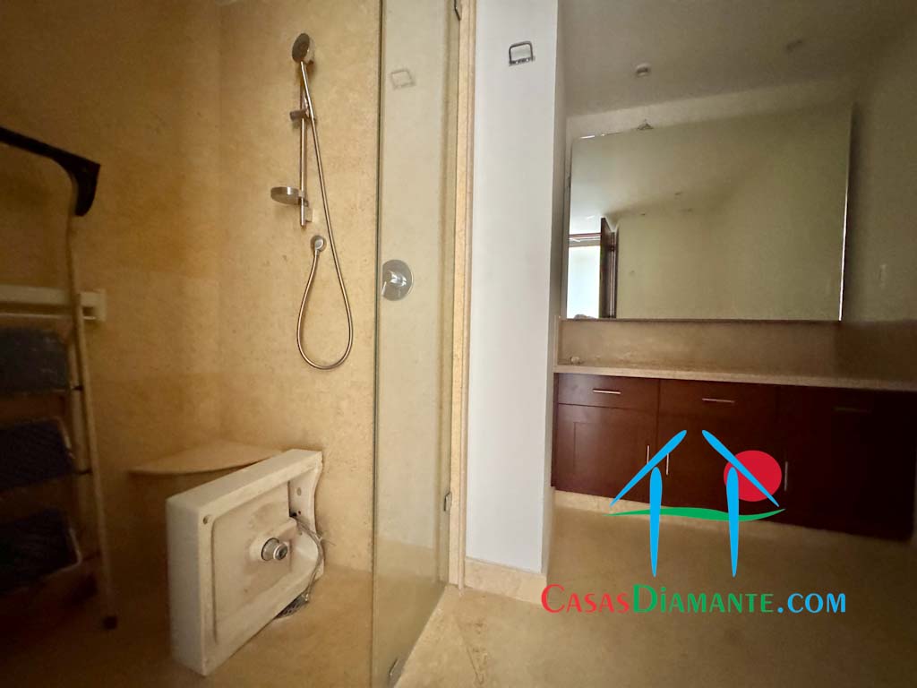 Playamar Tres Cantos T2 802 - Recámara tres 6